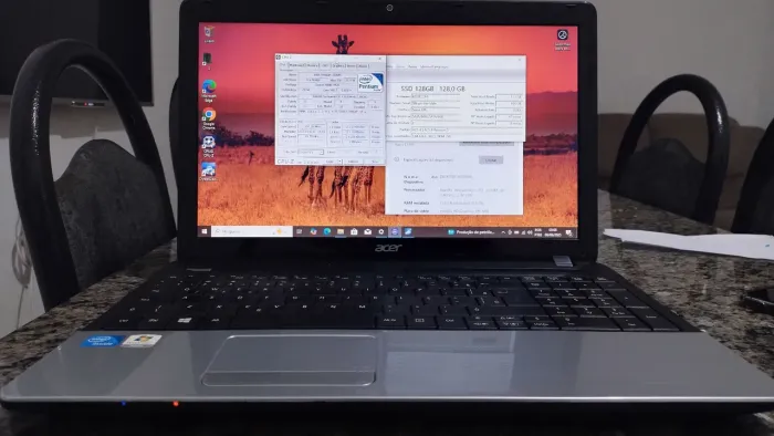 Notebook acer 2.4 ghz i3 3110 c Ssd e 8gb