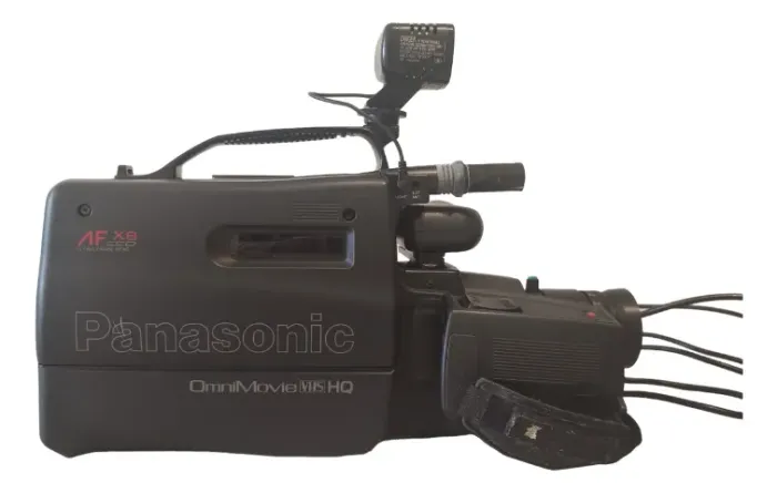 Filmadora Panasonic Omnimovie Vhs Af X8 (Não Funciona!!)