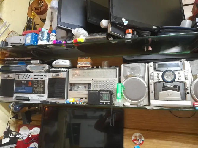 Rádio e toca fitas