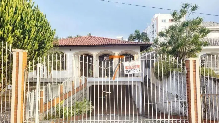 Casa com 7 dormitórios à venda, 429 m² por R$ 1.650.000,00 - Estreito - Florianópolis/SC