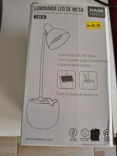 Luminária LED de Mesa com Suporte para Smartphone