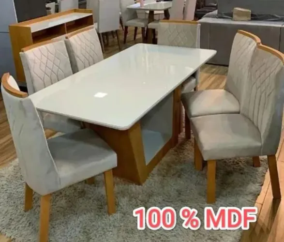 Mesa de Jantar Elegante 100% MDF - Design Moderno