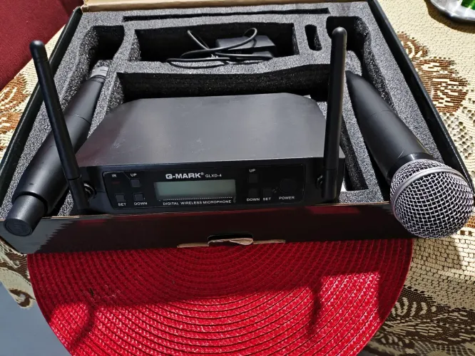 Microfone sem fio Gmark duplo