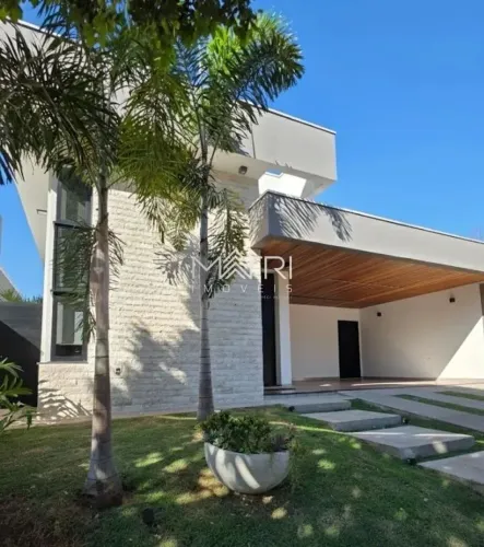 Casa de alto padrão no Condomínio Quinta das Tipuanas Araraquara