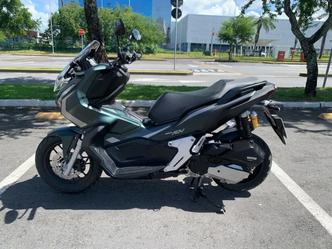 Honda Adv
