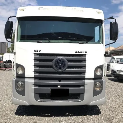 Vokswagem 24250  Caçamba 2012.