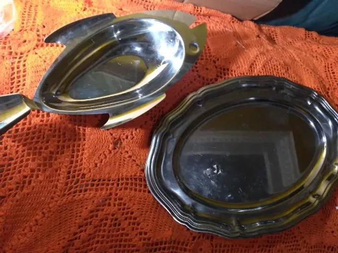 conjunto   de 2 bandejas  de inox 