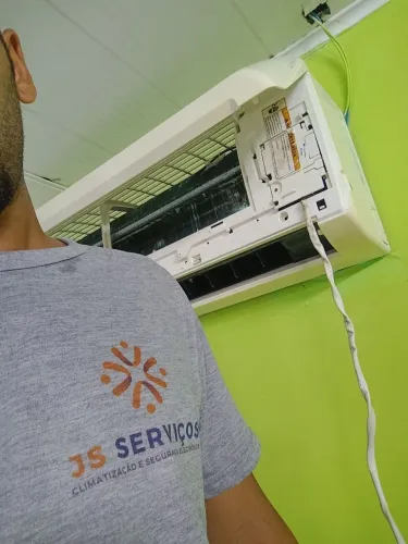 Ar condicionado 