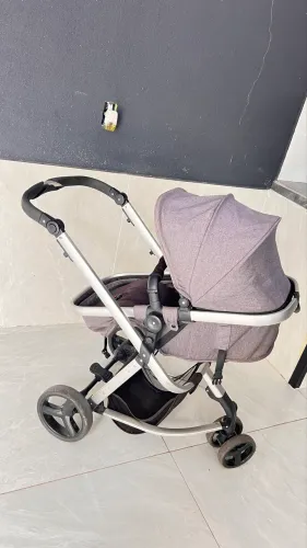 Carrinho de bebê Moisés C/ BB conforto 