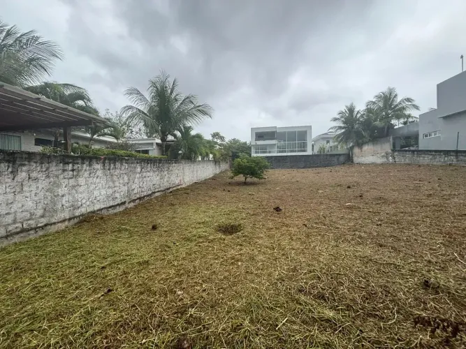 Lote/Terreno para venda com 820 metros quadrados em Catu de Abrantes (Abrantes) - Camaçari