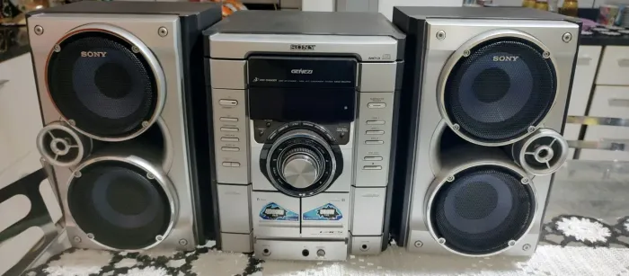 Aparelho de som Mini System Sony Genezi mhc RG475S .. Aiwa Philips gradiente JVC panasocce