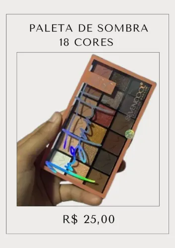 Paleta com várias cores e diversos produtos