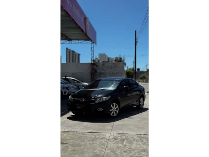 Honda Civic Sedan LXS 1.8/1.8 Flex 16V Mec. 4P 2014