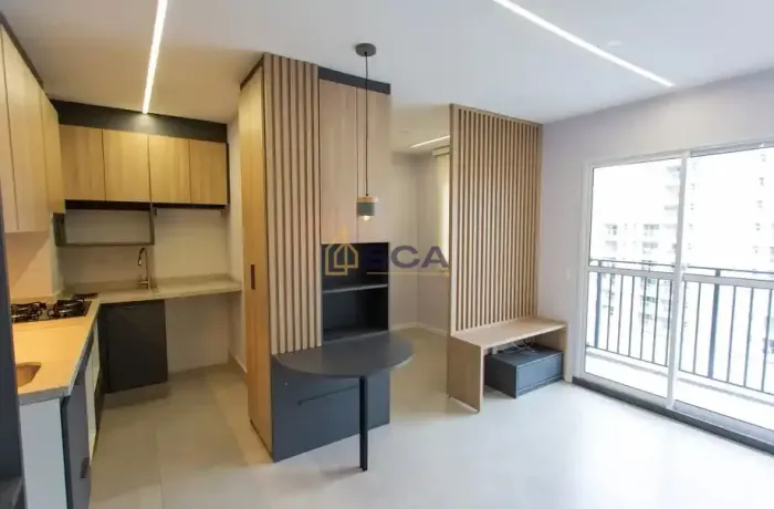 Apartamento de 36 m² reformado e planejado em frente ao Metrô Vila Prudente - SP