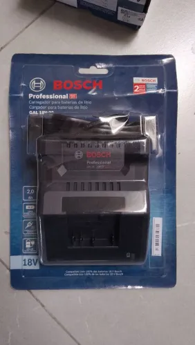 Carregador bosch
