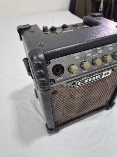 Amplificador Guitarra Line 6 Micro Spider
