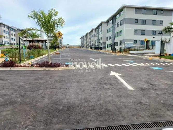 Apartamento à venda em Maringá, Conjunto Residencial Cidade Alta, com 2 quartos, com 46.98