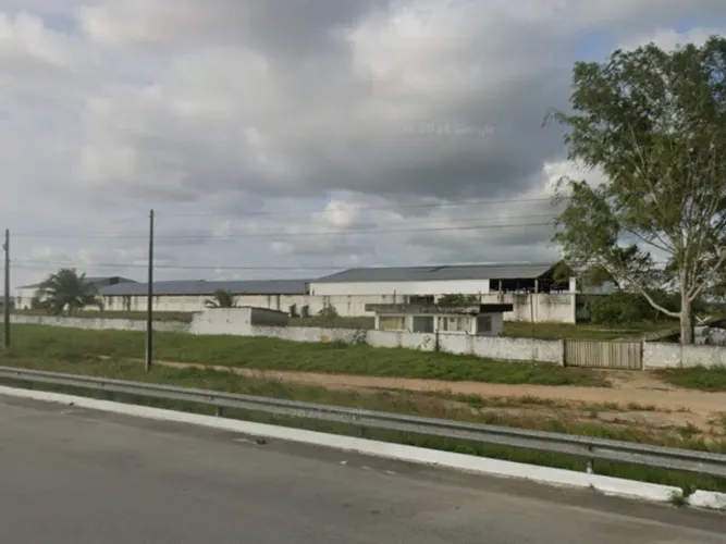 Galpão, A.T.: 60.000m², A.C.: 14.600m², margens BR-101, Mamanguape/PB