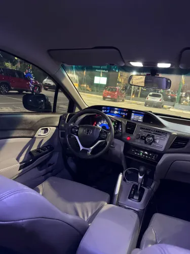 Honda Civic Sedan LXR 2.0 Flexone 16V Aut. 4P 2014