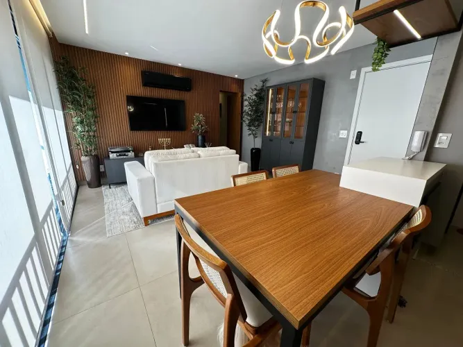 ELEV MARISTA MOBILIADO E DECORADO! 2 SUÍTES 73m²