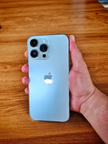 iPhone 14 pro Max 128 gb saúde da bateria 86%