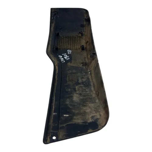 Porta Treco Direito Fiat Uno 1996 1997 1998 99 2000 A 2003  Preto