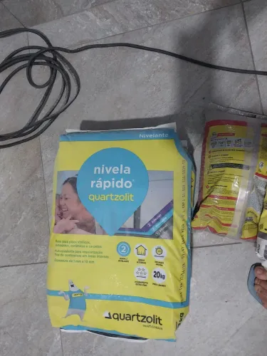 Nivela rápido quartzolit