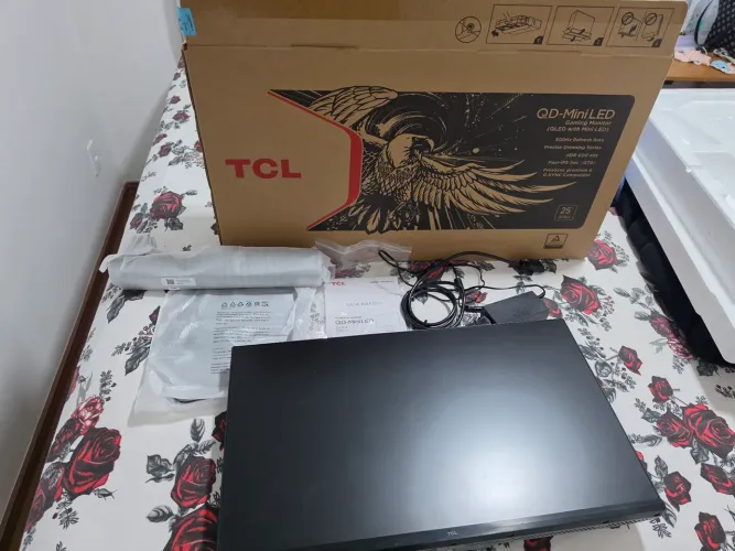 Monitor TCL FHD 300Hz Mini Led QLED 25 "