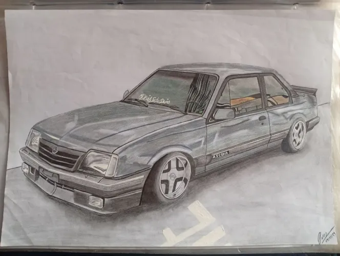 Faço desenhos realistas e ultra realistas