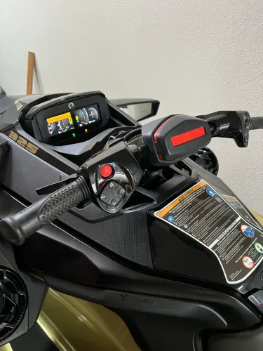 Jet ski seadoo Rxt Rs 325