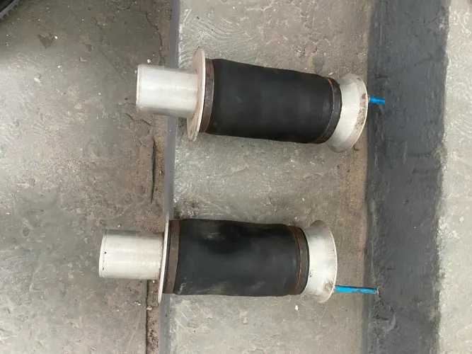 Bolsa traseira Corolla marca surface