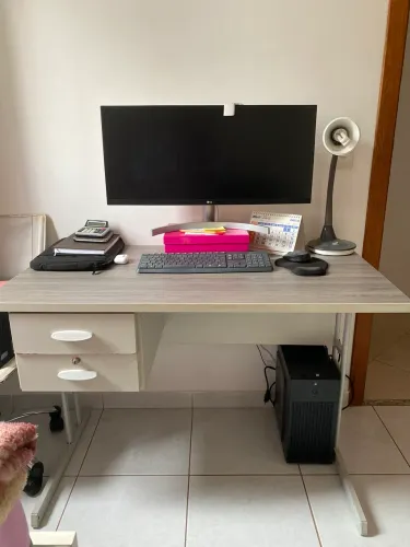 Mesa de Escritório