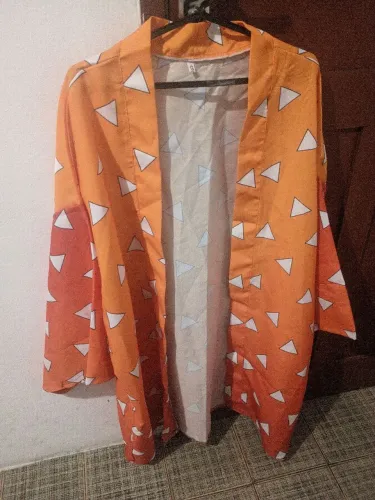 Manto do Zenitsu