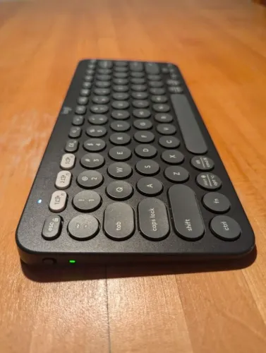 Teclado sem fio bluetooth logitech pebble keys 2 k380s Cor Grafit Seminovo 