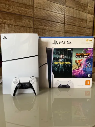 PLAYSTATION 5 SLIM COM LEITOR DE DISCO 
