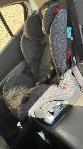 Cadeirinha infantil para carro marca Burigotto (0a 25kg)