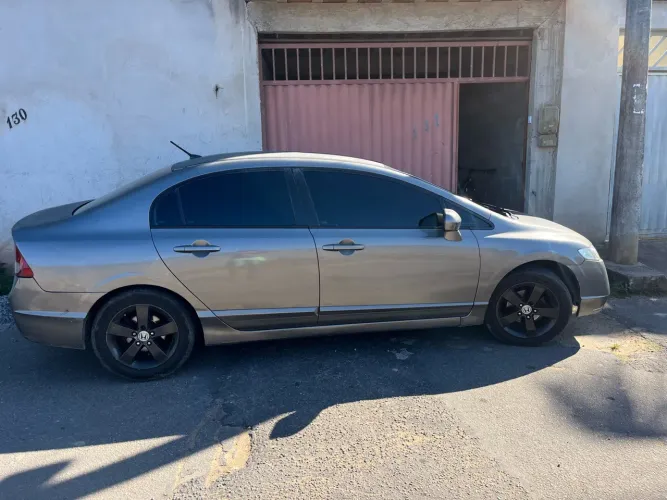 Honda Civic Sedan LXS 1.8/1.8 Flex 16V Mec. 4P 2007