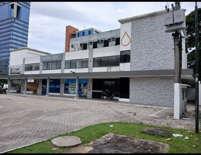 Alugo espaço na Djalma batista