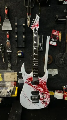 Guitarra Rara