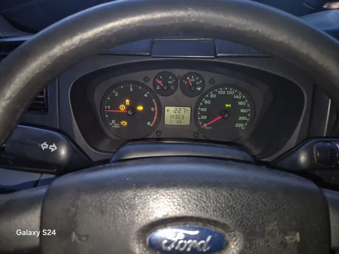 Ford Transit Furgão 3550 2.4 Tdci Longo Dies. 2011