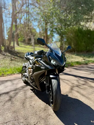 Honda CBR 650 R 2023