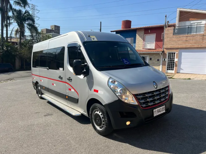 Renault Master 2.3 DCI Executive Longo 16L Dies 2020