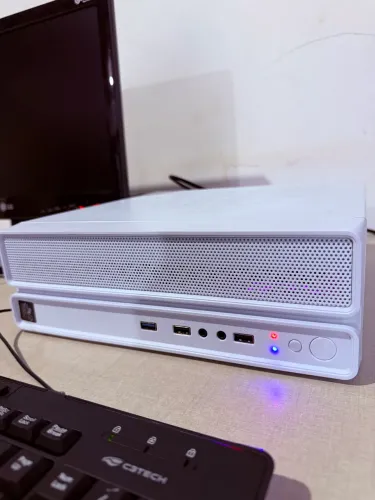 Promoção Gabinete i3 de 9ª geração com 8 GB de memória RAM com SSD + HD