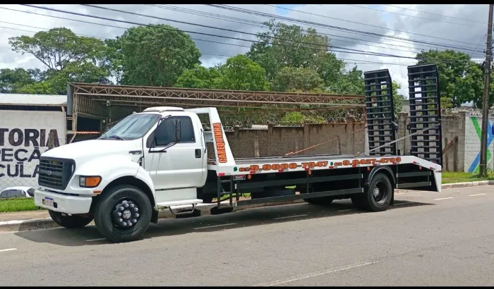 Caminhão Guinho a venda
