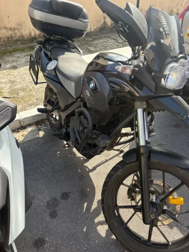 Vendo BMW S 650 GS em ótimo estado de conservação