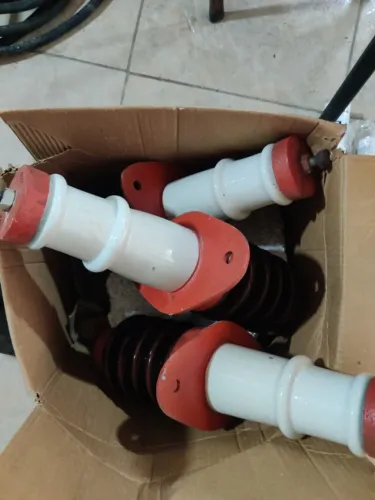 Bucha de passagem de parede - 15kV