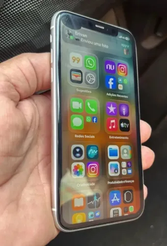 iPhone 11 64GB BRANCO