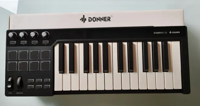 Controlador Midi Donner Starrykey D-25