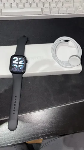 Apple Watch Series 11 46mm pulseira M/G
