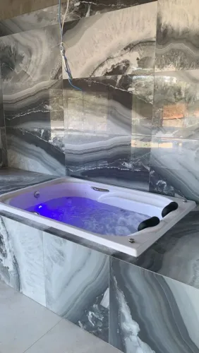 Manutenção de banheiraa de Hidromassagem e instalação 